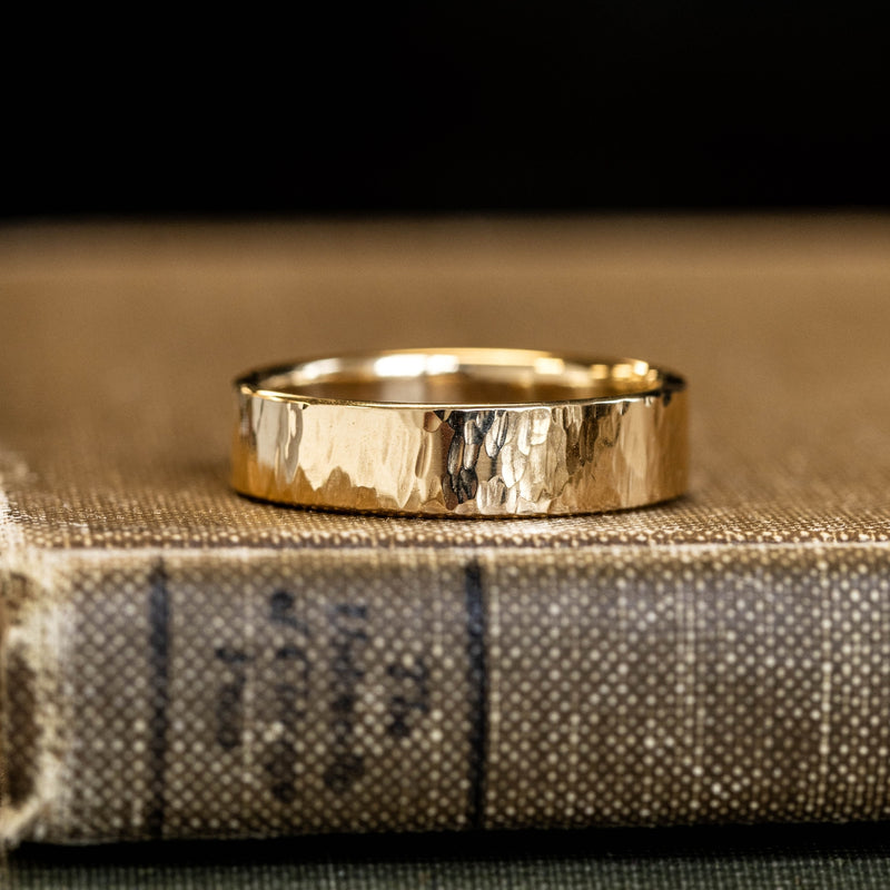 Scottish 3 & 4mm gold narrow matching ring set – Gretna Green Wedding Rings