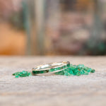     womens-emerald-silver-ring