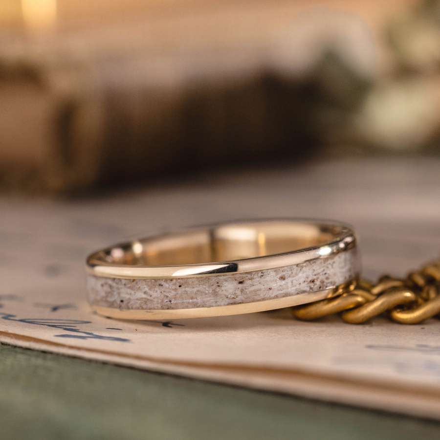 ::Shown in Yellow Gold | 4mm Wide | Medium Antler
