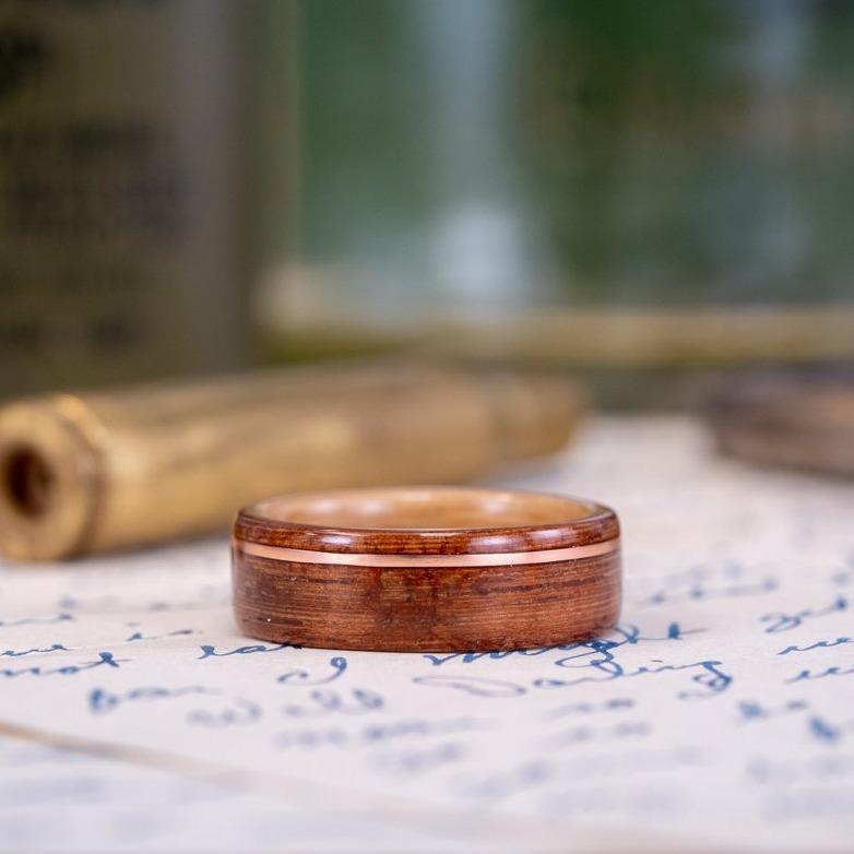 (In-Stock) Iroko Teak Wooden Ring with Natural Whiskey Barrel Liner & Offset Copper - Size 10.75/8mm Wide